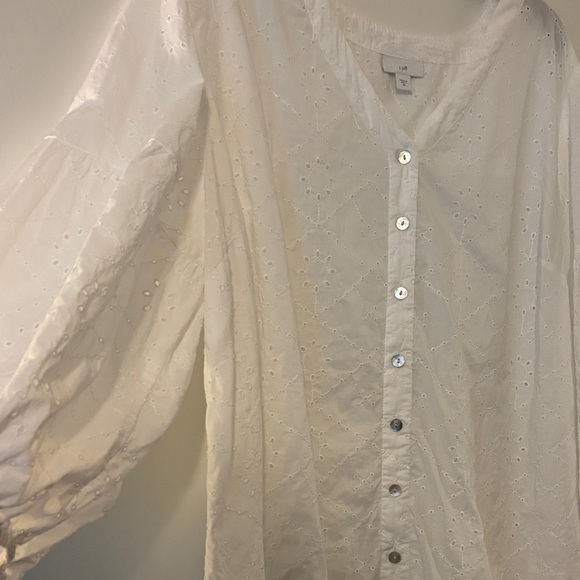 J. Jill Eyelet Cotton White Button-Down Women's Shirt 2x - dreamy cottagecore - Picture 3 of 7